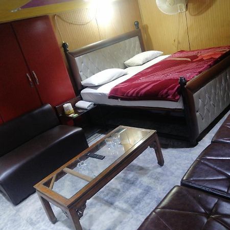 Hajveryinn_Hotel Lahor Kültér fotó