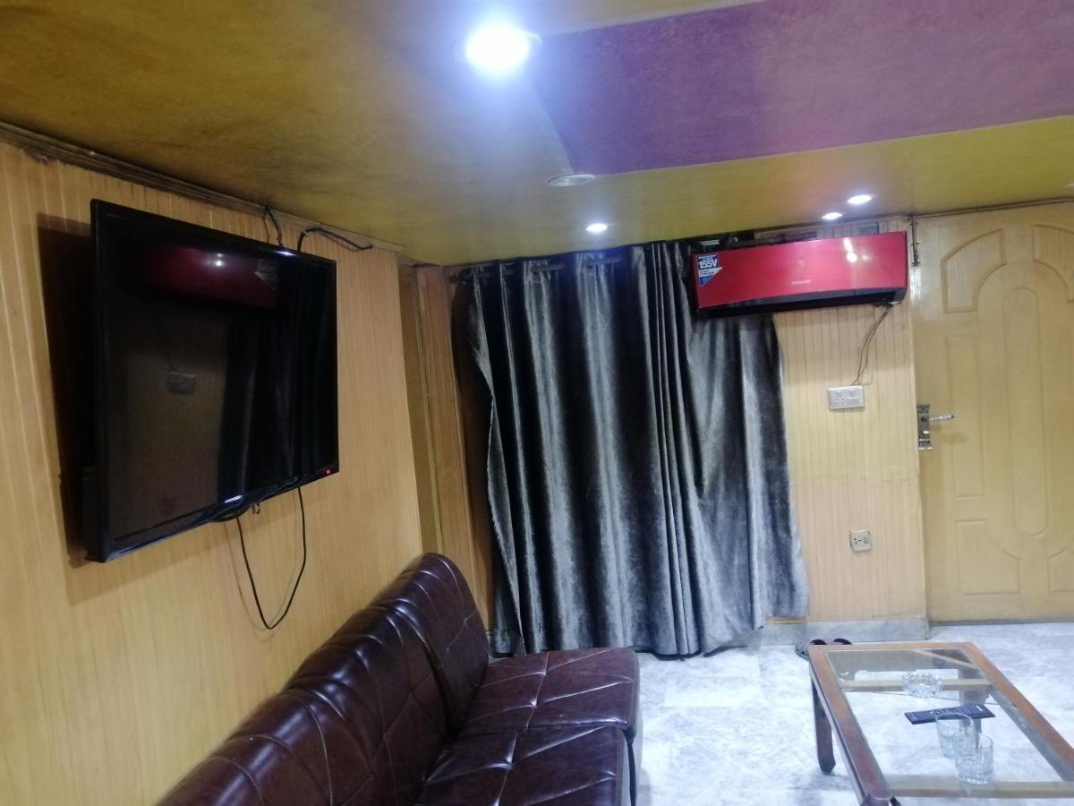 Hajveryinn_Hotel Lahor Kültér fotó