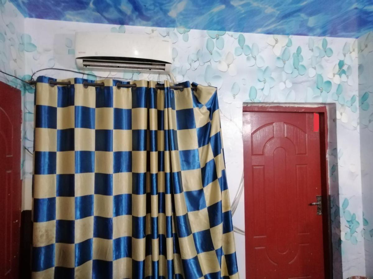Hajveryinn_Hotel Lahor Kültér fotó